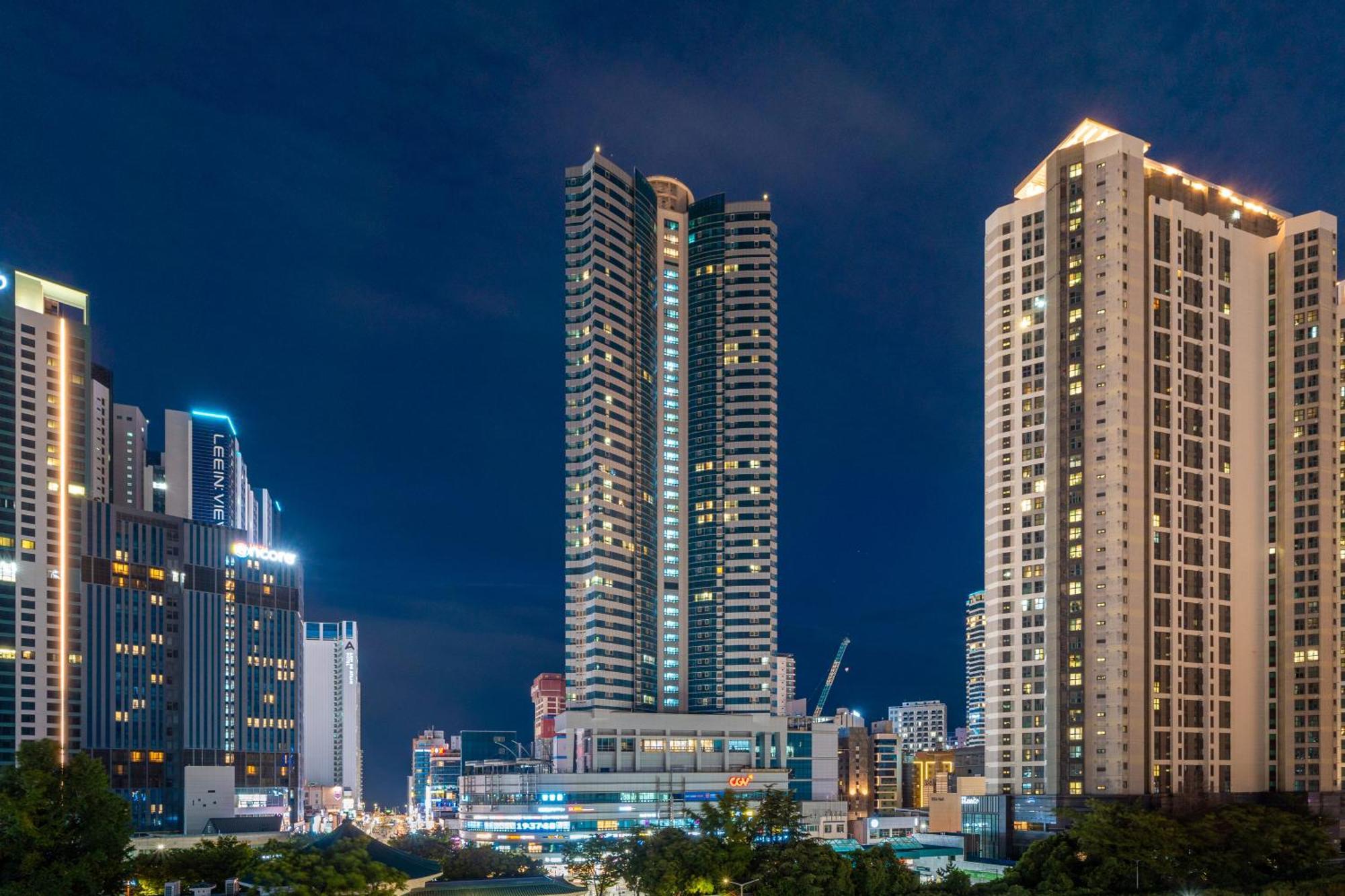 Urbanstay Haeundae Station ปูซาน ภายนอก รูปภาพ